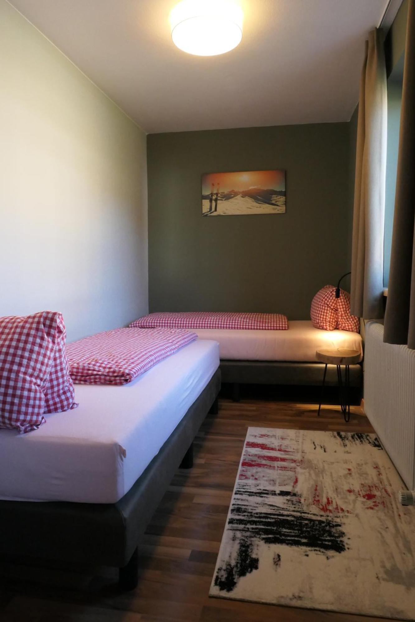 Haus Katris Apartment Маутерндорф Екстериор снимка